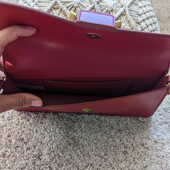 Charles & Keith Gold Buckle bag - Picture 2 of 8